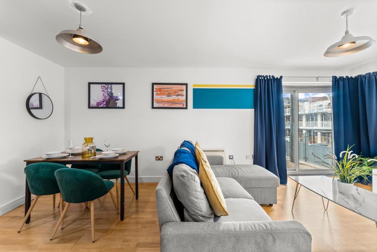 Enchanting Bristol Abode -Sleeps 6 With Balcony! Exterior foto